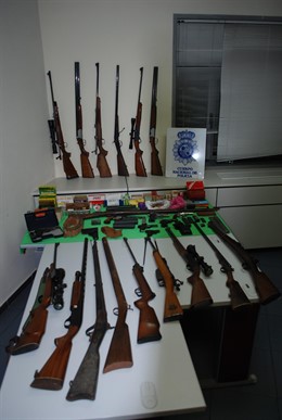 Armas incautadas por la Policía Nacional