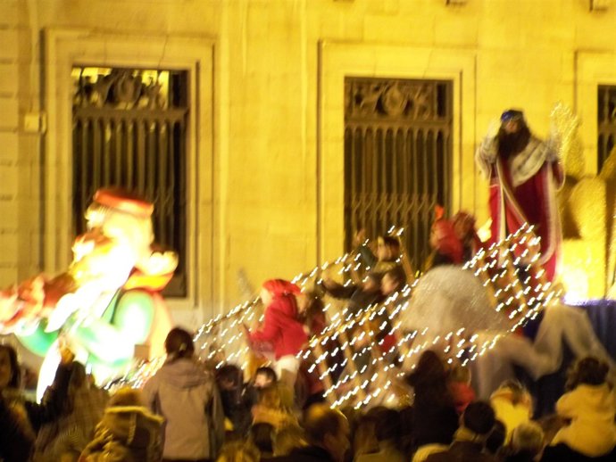 La carroza de Gaspar por las calles de Santander