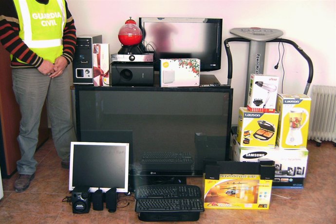 Estafa y falsificación