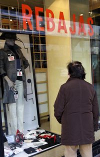 El PP de Toledo lamenta que no se haga caso de las peticiones de los comerciantes para que se adelanten las rebajas