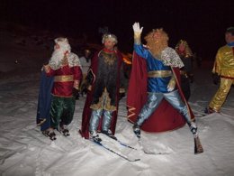 Los Reyes Magos en esquí