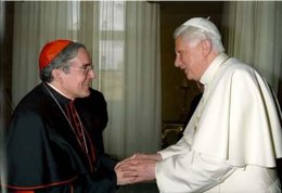 Sistach durante un encuentro con Benedicto XVI