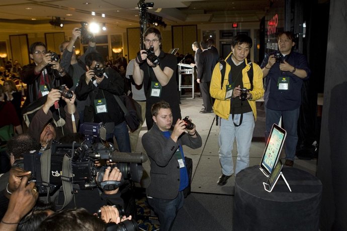 Presentación de un tablet en el CES