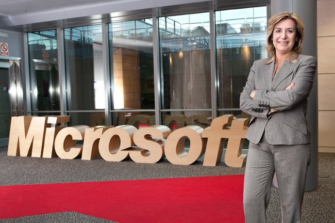 Elena Mendoza, directora de grandes cuentas de Microsoft