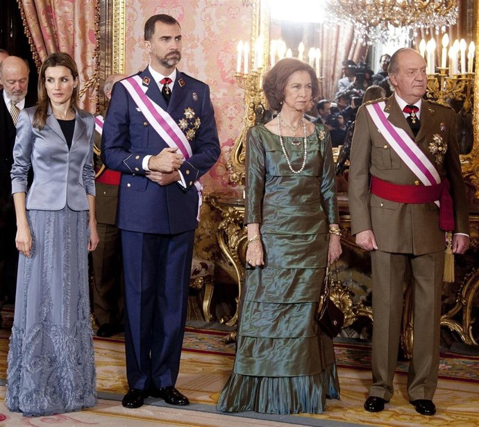 La Princesa Letizia, el Príncipe Felipe, la Reina Sofía y el Rey Juan Carlos en 