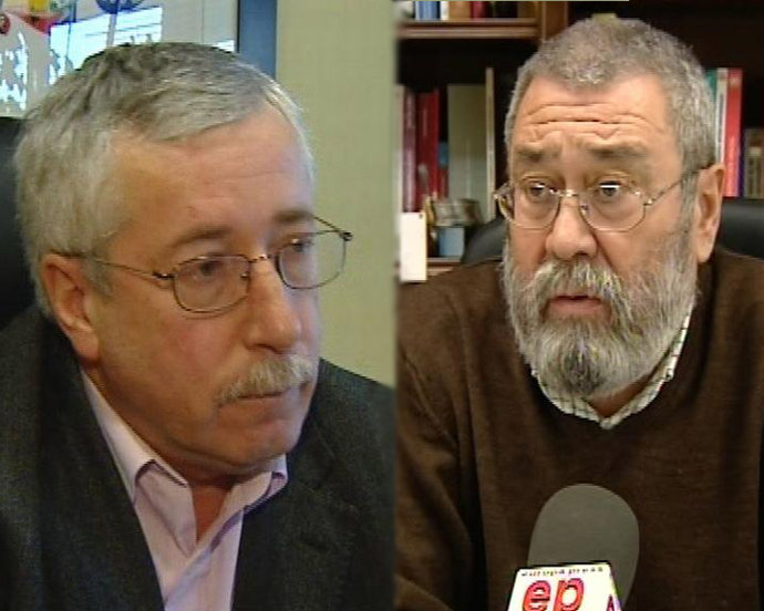 Los sindicatos critican la sumisión del gobierno