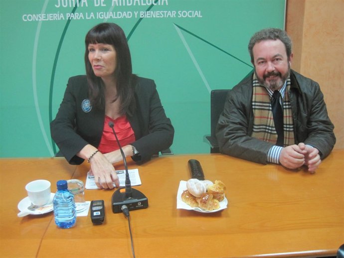 Foto Rueda Prensa Consejera Igualdad Y Bienestar Social