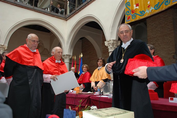 Acto de nombramiento de doctores 'honoris causa'