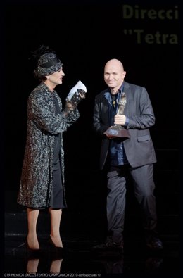 Padrissa recoge el premio para la producción de Les Arts