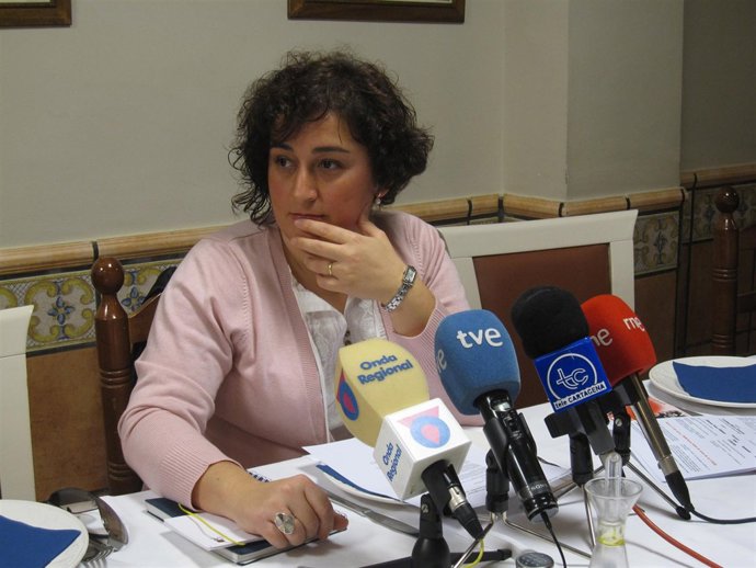 La candidata socialista a la Alcaldía de Cartagena, Caridad Rives