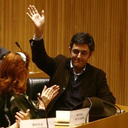 Eduardo Madina es nombrado secretario general del PSOE en el Congreso