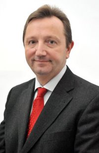 Recio ve "bueno" el preacuerdo del Delphi pues mantiene el compromiso de la Junta con los trabajadores