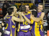 Blancos y Bilbao se quedan a un paso de la Copa