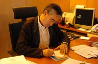 Jáuregui insta que Batasuna "arrastre" a ETA al fin de la violencia