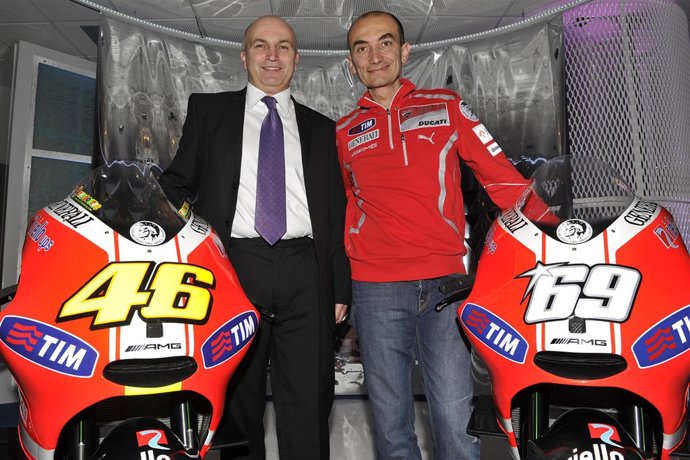 Claudio Domenicali, Director General de Ducati Motor Holding junto a Richard Bra