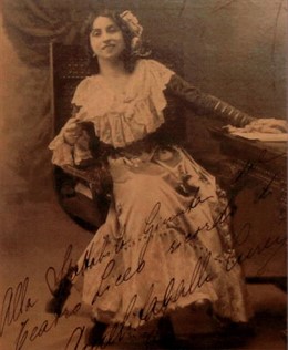 Dedicatoria de la soprano Amelita Galli Curci a finales del siglo XIX