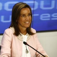 Mato cree que Pérez-Espinosa es "buena candidata" y está "segura" de que a Cascos le gustaría que ganase el PP