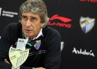 Fútbol.- Pellegrini (Málaga) apuesta por "ganar" en el Camp Nou, "y si no se puede, puntuar"