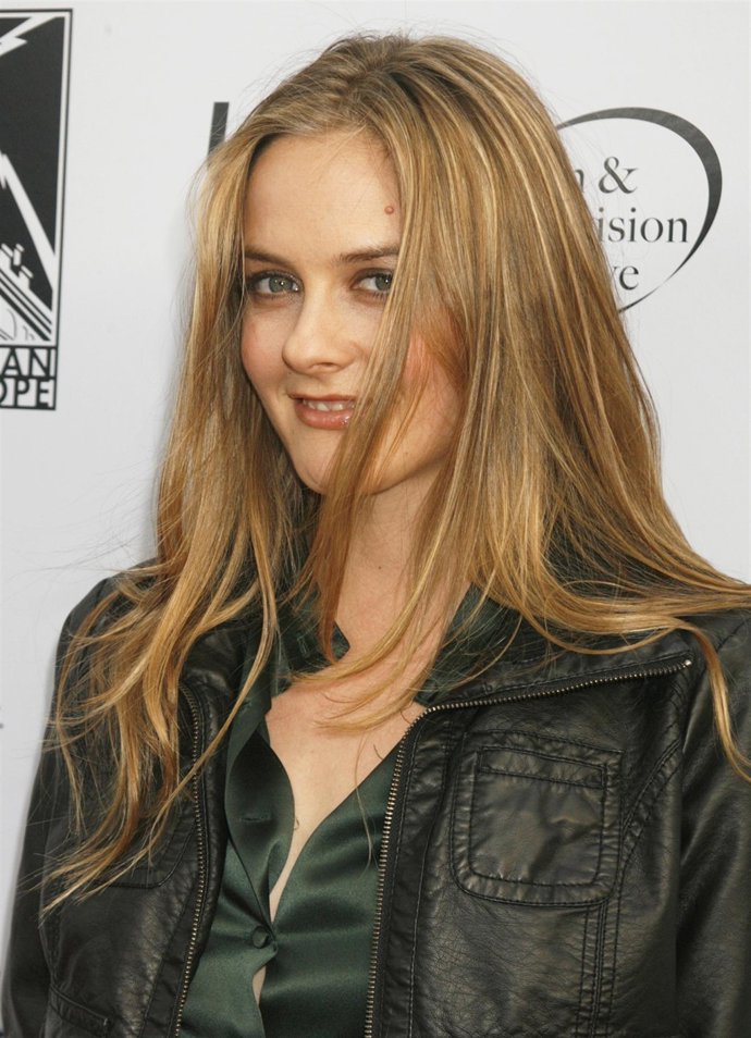 Alicia Silverstone