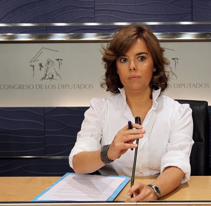 Soraya Sáenz de Santamaría, en rueda de prensa en el Congreso
