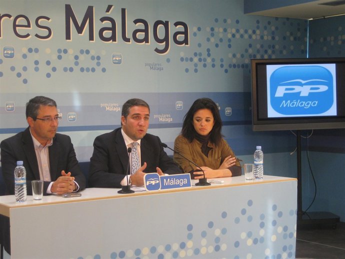 Salado, Bendodo y Del Cid, en rueda de prensa