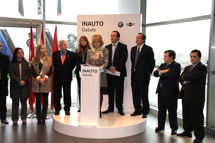 Aguirre inaugura un concesionario de BMW en Getafe