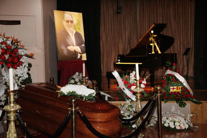 Capilla ardiente del compositor Augusto Algueró