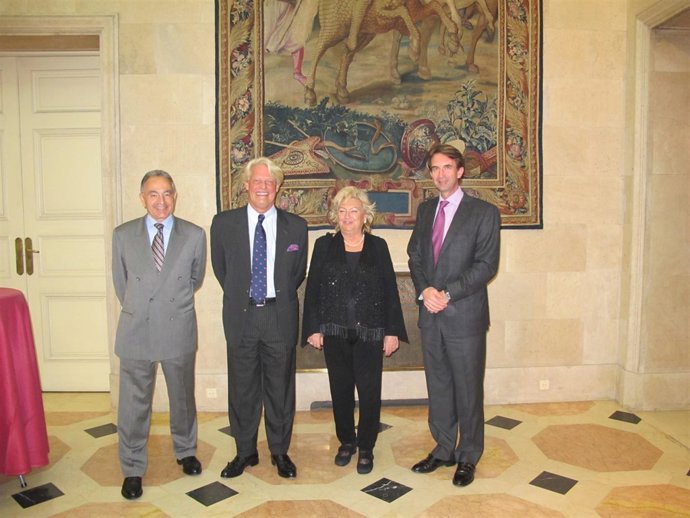 Nota Prensa Presidenta Consorcio Turismo Destino Sevilla Y Fotos