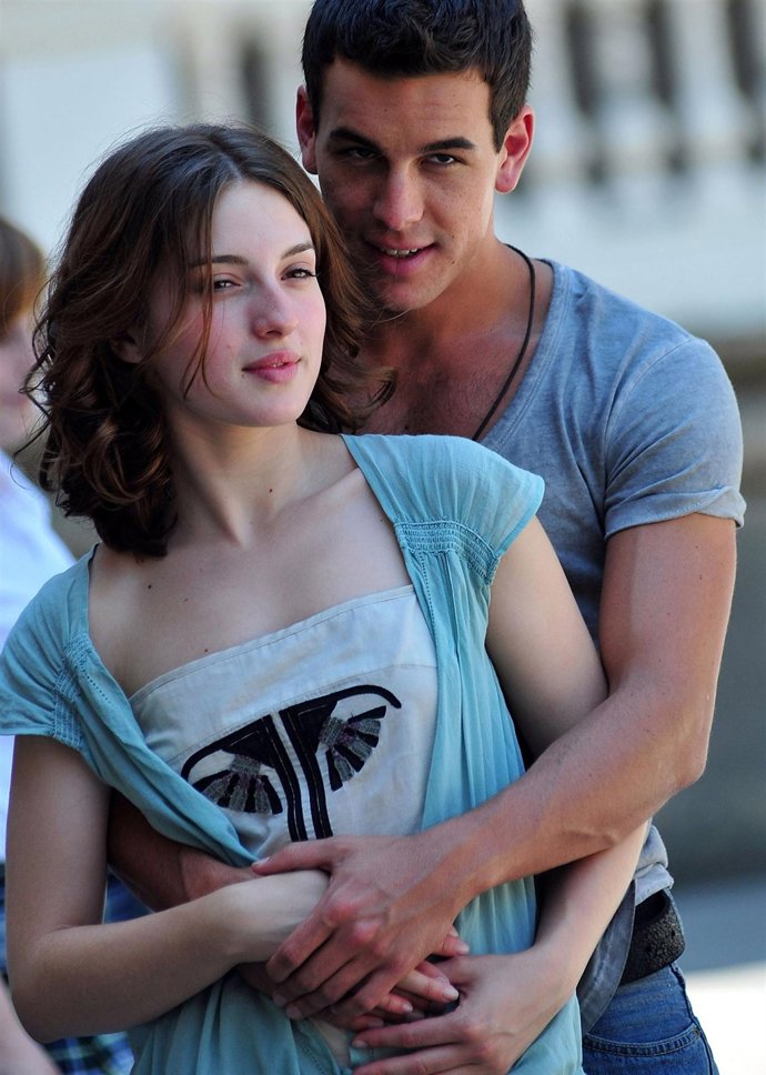 Los actores Mario Casas y María Valverde 