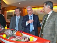 La Junta apuesta por promocionar el chiringuito, la tapa y la restauración en su oferta turística