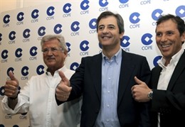 El equpo de deportes Cope con Castaño, Manolo Lama y Paco González