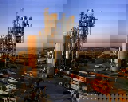 Fábrica de cemento de Portland (FCC) en Morata de Tajuña (Madrid)