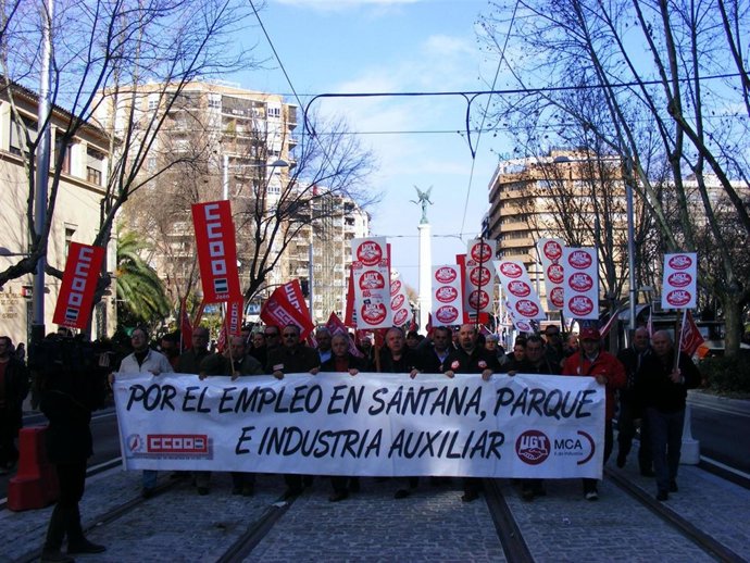 Manifestación de trabajadores de Santana en Jaén capital