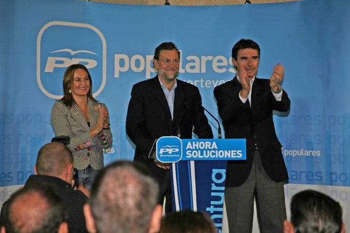 De izquierda a derecha, la presidenta del PP en Fuerteventura, Águeda Montelongo