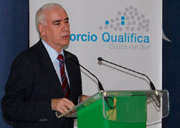 Luciano Alonso interviene en un acto