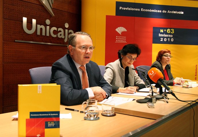 Presentación del informe de Analistas Económicos de Andalucía en Málaga