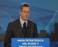 Gallardón apela a su trayectoria profesional para asegurar que se quedará los 4 años en la Alcaldía