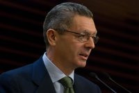 Gallardón cree que "falta un liderazgo claro en la política económica" y que hay que "recuperar el tiempo perdido"