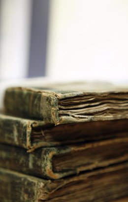 Libros antiguos esperan ser escaneados en la Biblioteca Británica