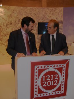 El consejero Corpas con el presidente de la Diputación Provincial de Jaén, Moisé