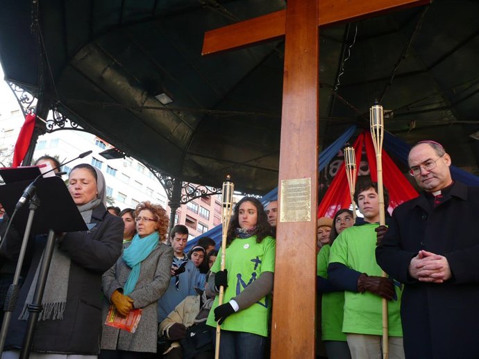 Recibimiento A La Cruz De Los Jóvenes