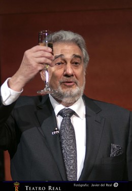 Plácido Domingo, durante el brindis