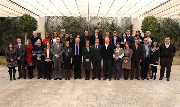 Primera reunión de trabajo de la candidata socialista a la Alcaldía de Málaga, M