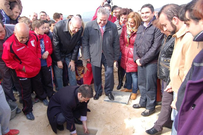 Primera piedra del nuevo campo de fútbol de Casabermeja