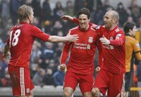 El Liverpool recupera la sonrisa con dos goles de Torres