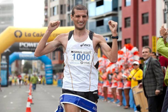 Villalobos Se Impone En Las Palmas Y Fija Su Objetivo En La Maratón De Sevilla C