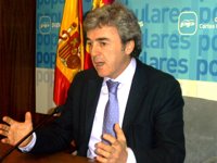 PP C-LM se pregunta cómo estará el PSOE de Castilla-La Mancha si Barreda "ve en Rubalcaba su tabla de salvación"