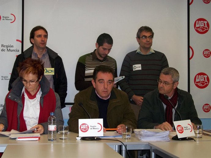 Los representantes de los sindicatos del sector de la enseñanza