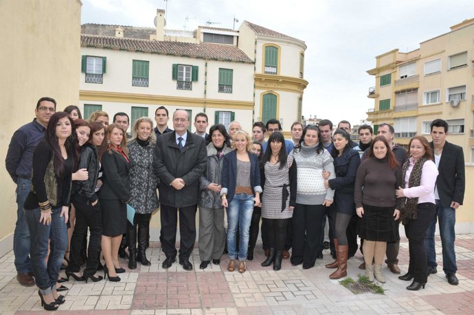 De la Torre en el acto de clausura de la escuela taller 'Digitalización de docum