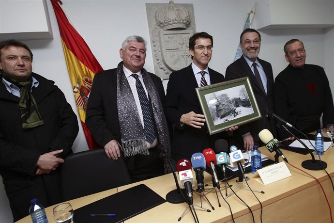 alberto nunez feijoo realiza unha visita institucional ao concello de palas de r